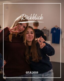 Was für ein Abend am 07.11.2025! 🥳🙌😍 Wir sind dankbar für einen coolen Teensclub, einem tollen Input von @wolfgangackerknecht , tollem Worship der @lighthouse27band, einer gemütlichen Lounge und einem coolen Youth Games Evening 😇🥳🙌😍 Danke auch einfach für die tolle Community. Einfach mega mit euch 🥳
💡 Save the Date: Der nächste Lighthouse27 findet diesen Freitag, 28.11.2025 statt
🥳🙌 Wir können es kaum erwarten, euch wiederzusehen! ❤️
#lighthouse27 #lighthouse27band #event #erleben #kirche #jesus #bibel #gemeinschaft #Teenslcub #lounge #youth