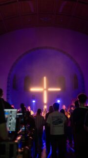 Und was bringt dich näher zu Gott? 🙌🏼 #lighthouse27 #jesus #kirche #gemeinschaft #bibel